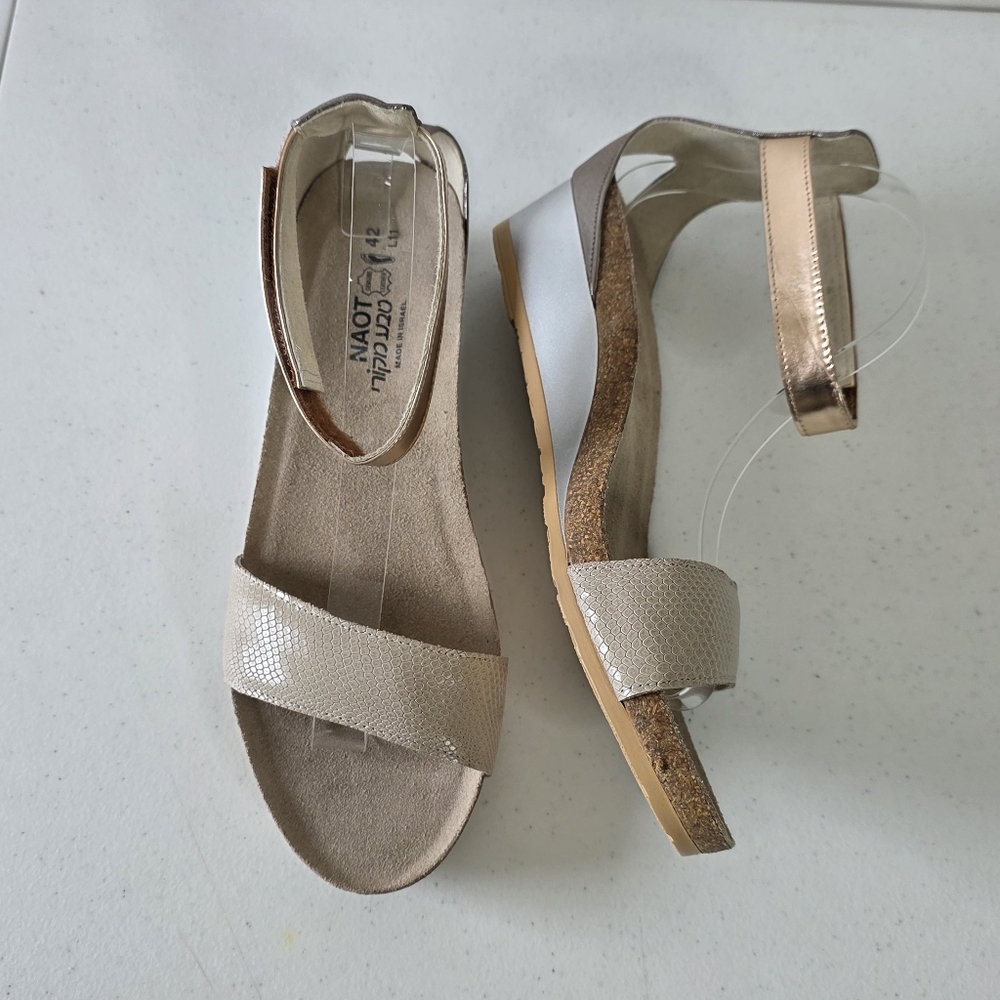 Naot Pixie Leather Sandal Size 42 US 11 Ankle Strap Comfort Wedge Shoe Spring